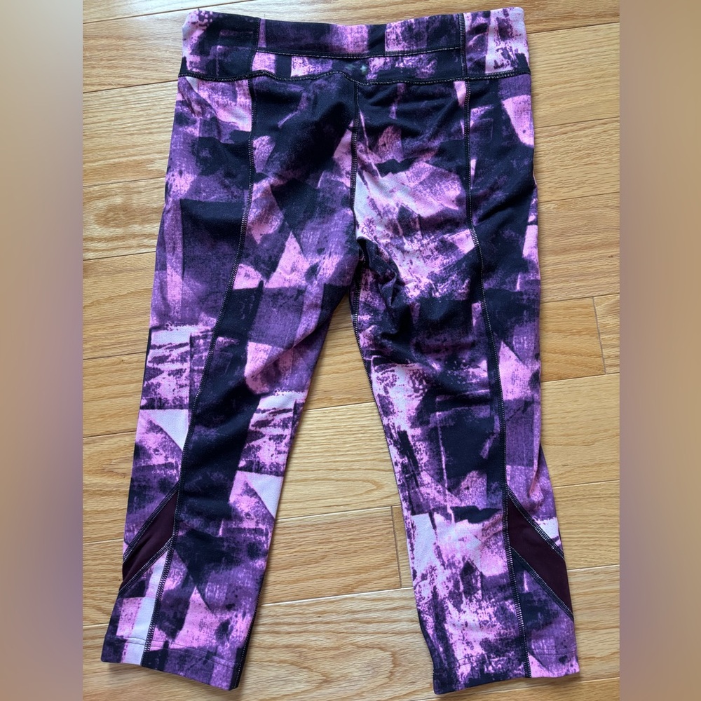 Under Armour Crop Atheltic Legging